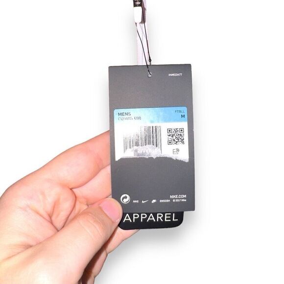 NWT University of Alabama Football Nike Dri-Fit 1/4 Zip Sweatshirt - Picture 2 of 11